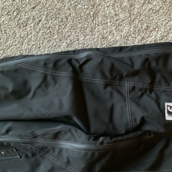 BRAND NEW SNOWFORCE Snow Bibs - Picture 2 of 10